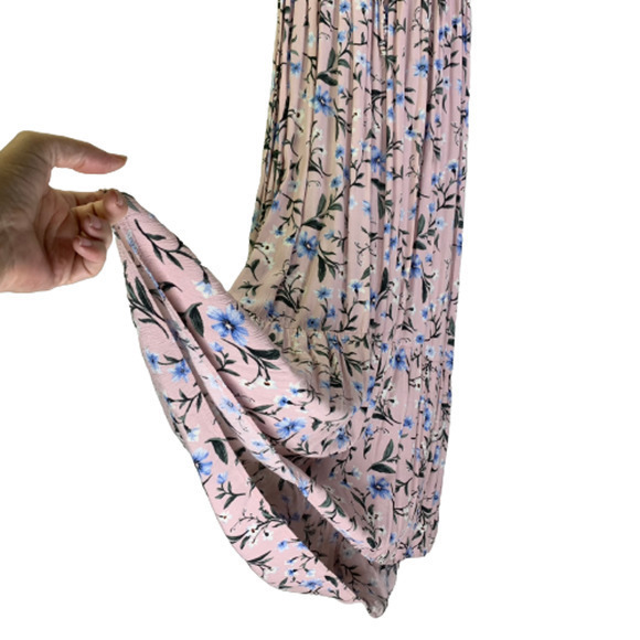 AMERICAN EAGLE Pink Floral Off-Shoulder Maxi Dress - Picture 6 of 13